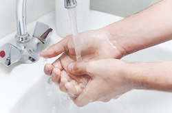 Супрун розповіла, як правильно мити руки 