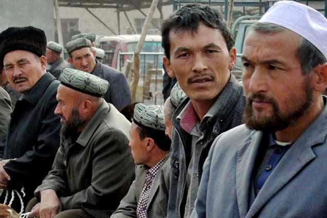 КНР захищає свою суперечливу політику щодо уйгурів