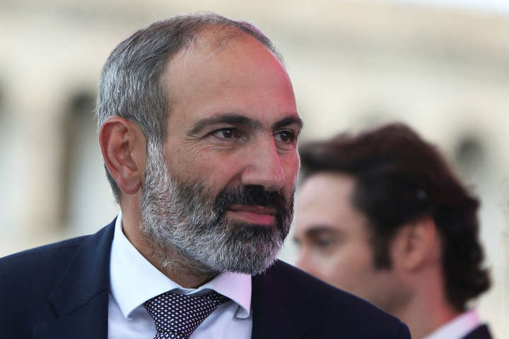 Офіційно. Прем'єр Вірменії Пашинян пішов у відставку