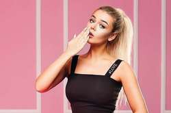 Алина Гросу