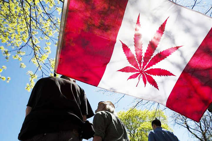 У Канаді відсьогодні легалізували марихуану 