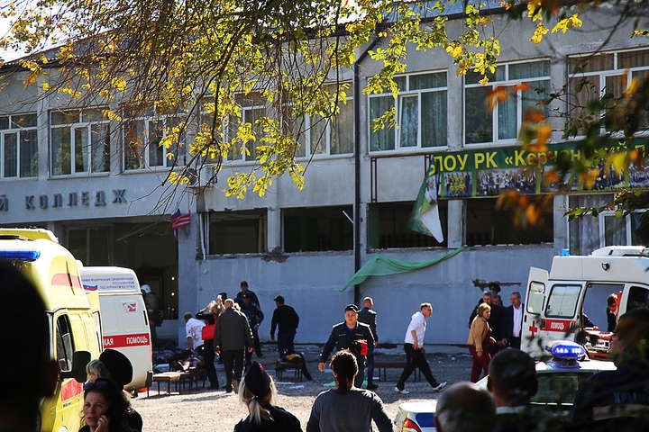 Аксьонов повідомив, що теракт в Керчі здійснив студент коледжу 