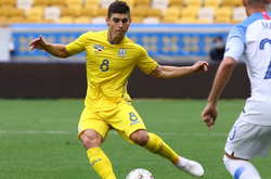 Український півзахисник Маліновський потрапив в команду тижня футбольного симулятора FIFA 19