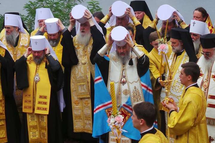 УПЦ МП заборонила служіння з кліриками Вселенського патріархату 