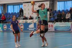 «Галичанка» здолала «Карпати» у центральному матчі жіночої гандбольної Суперліги