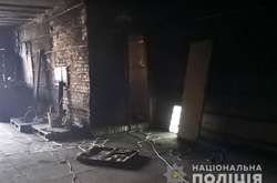 Вбивця&nbsp;спустив тіло у підвал, розміщений у гаражі, де засипав дюбелями та залив тіло бетоном