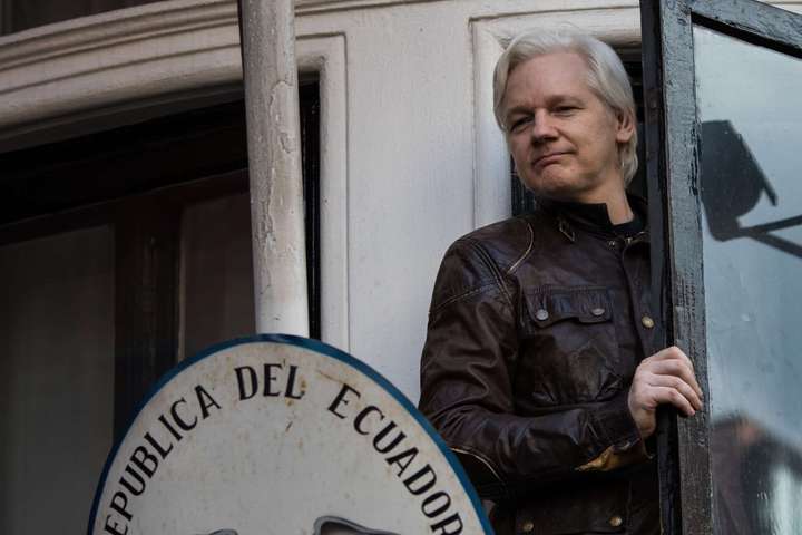 Засновник WikiLeaks Ассанж подав до суду на уряд Еквадору 