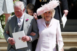 Неожиданно: жена принца Чарльза требует развод