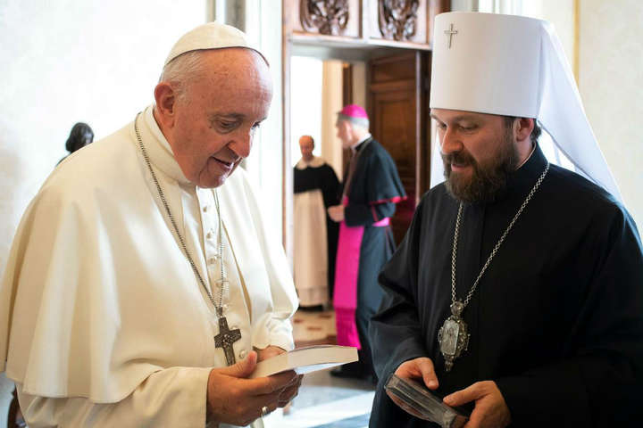 Митрополит РПЦ поскаржився Папі Римському на «неканонічні дії» Константинополя