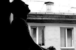 ЗМІ: у Керчі з вікна викинувся хлопець, дівчина якого загинула під час теракту