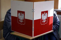  Партія «Право і справедливість» Ярослава Качинського набирає 32,3% голосів 