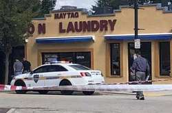 Поліція на місці стрілянини