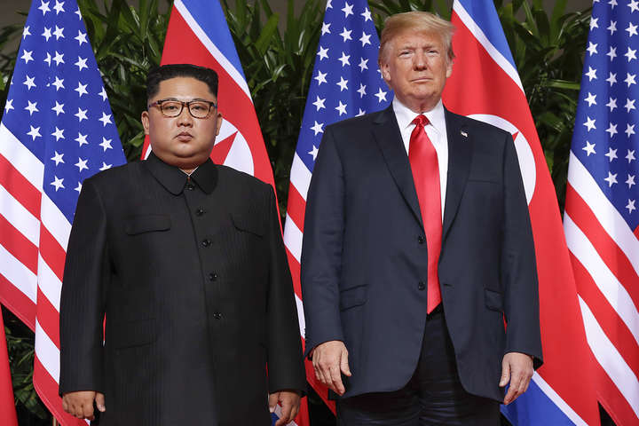 Трамп та Кім Чен Ин можуть зустрітися у січні 2019 року
