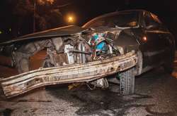 Водій таксі влаштував ДТП на бульварі Перова