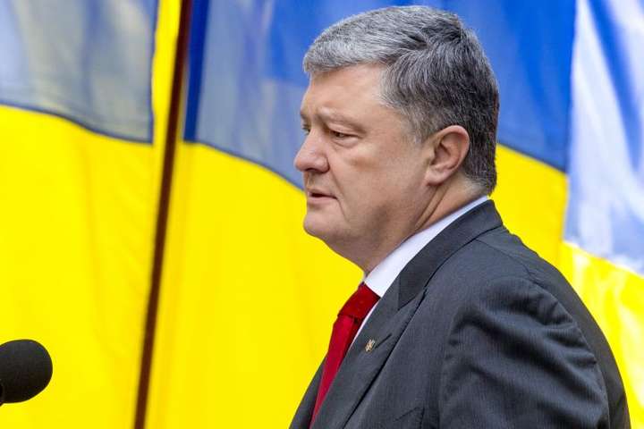 Порошенко заявив, що ніхто у світі вже не плутає Україну з Росією