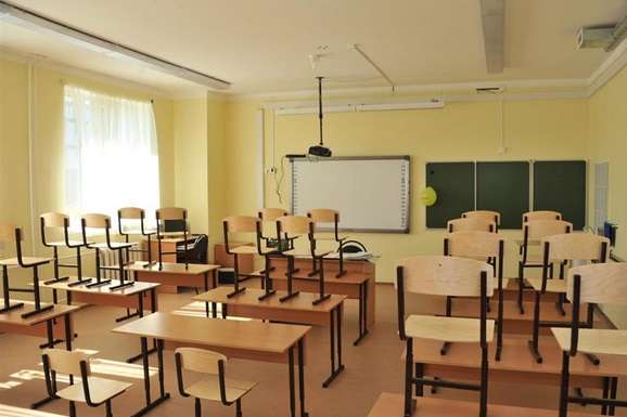 Через спалах кору у Західній Україні закрили чотири школи