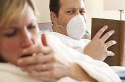 Супрун показала, як правильно чхати 