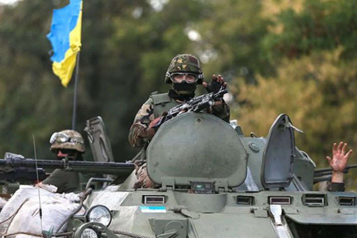 Українські солдати одержали 7,3 млрд грн винагороди за стримування збройної агресії Росії (Документ)