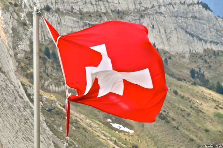 Швейцария расследует дело о шпионаже со стороны России