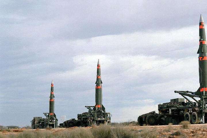 Які наслідки кризи угоди щодо ліквідації ракет середньої та малої дальності між США та Росією?