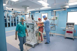 Дизельні електростанції живлять операційні у разі відключення електропостачання