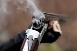 Підозрюваний стріляв із рушниці