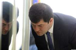  Роман Насіров вимагає поновити його на посаді глави ДФС 