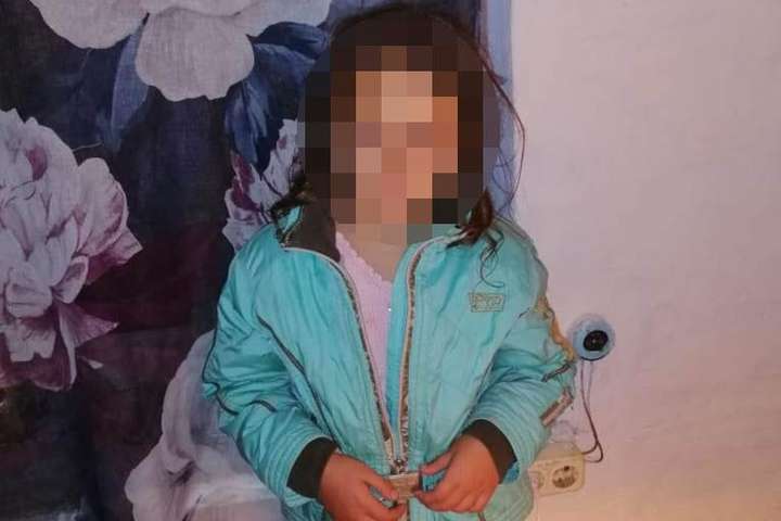 Поліцейські Лиманського району знайшли та повернули місцевій жительці малолітню доньку
