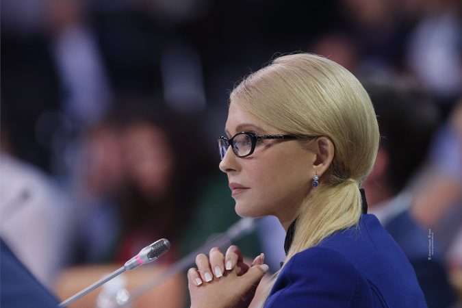 Тимошенко з Немирею поїхала в Женеву