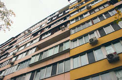 88-річна жінка проживала на дев'ятому поверсі у своїй квартирі