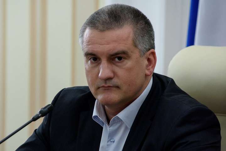 Глава оккупированного Крыма попросил ФСБ вернуть деньги, выделенные на взятки