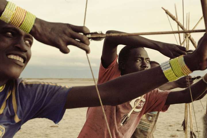 Хадза - уникальное племя, являющееся последними охотниками-собирателями Танзании