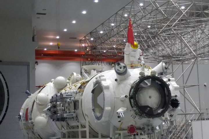 Китай покаже макет модуля нової космічної станції