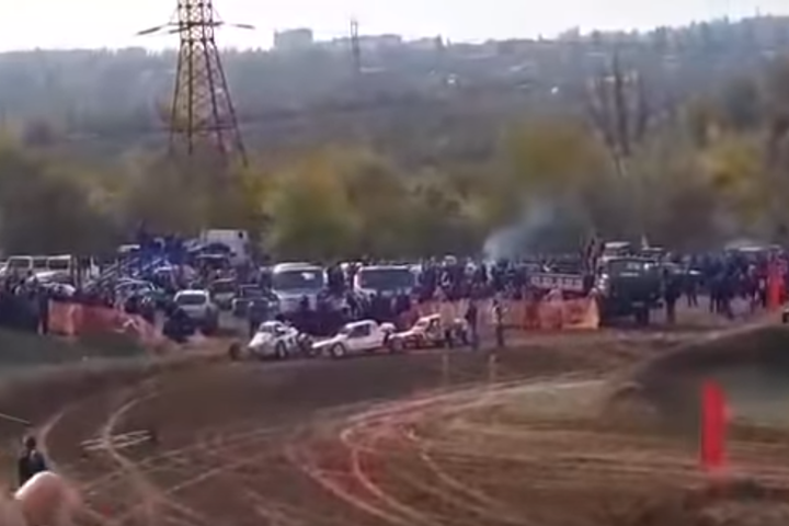 У Криму Розі на змаганнях машина в’їхала у натовп