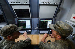 Завданням комплексів радіоелектронного придушення є постановка перешкод