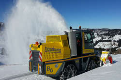 Снігоочисник Snowbooster B6 може прибирати 3500 тонн снігу на годину