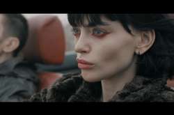 Кадр из клипа  Waves    