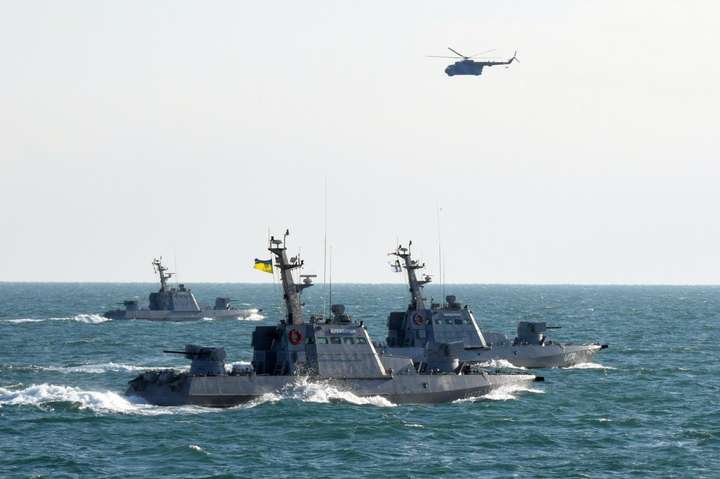 У ВМС пояснили, чому РФ не використає великокаліберні кораблі в Азовському морі