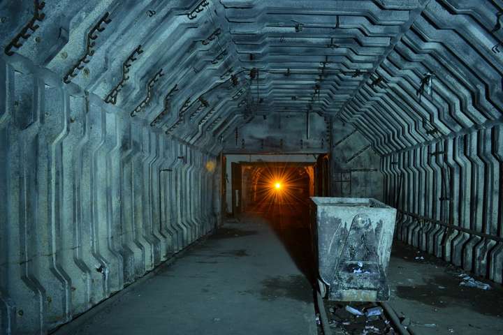 У Лисичанську зупинилися всі шахти