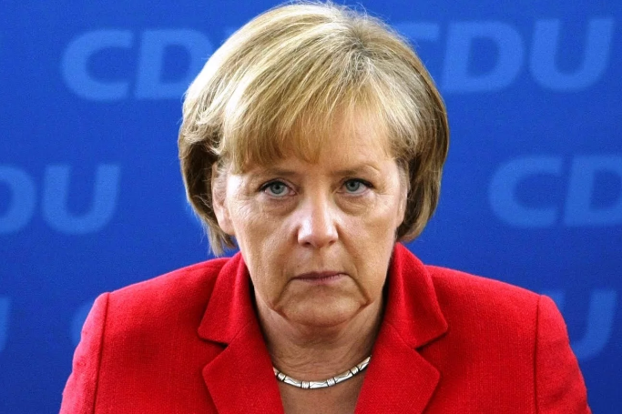 Меркель наконец повела себя как лидер
