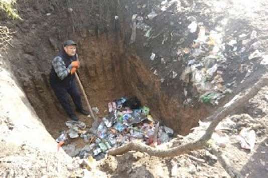 На Вінниччині знову знайшли незаконне сміттєзвалище