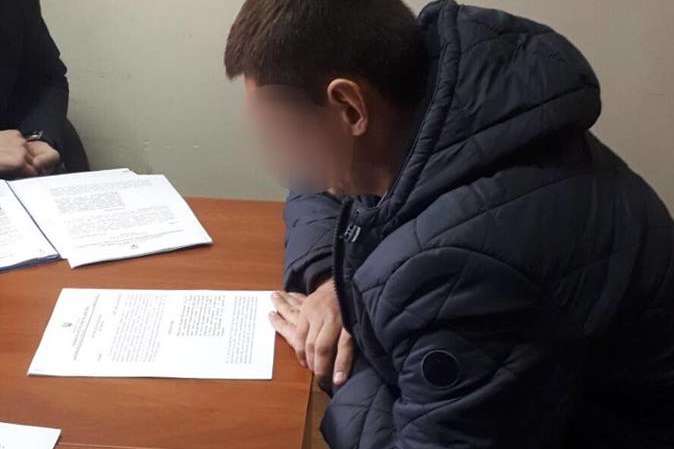 У кабінеті київського поліцейського знайшли 50 тисяч «незаконних доларів» 