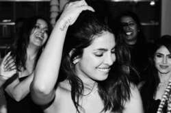 Приянка Чопра повеселилась на девичнике