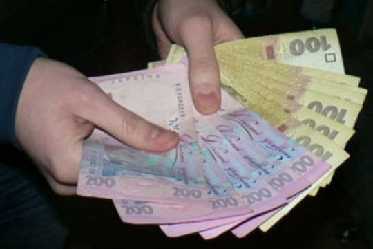 Шахрайка поцупила з банківського рахунку вінничанки понад десять тисяч гривень