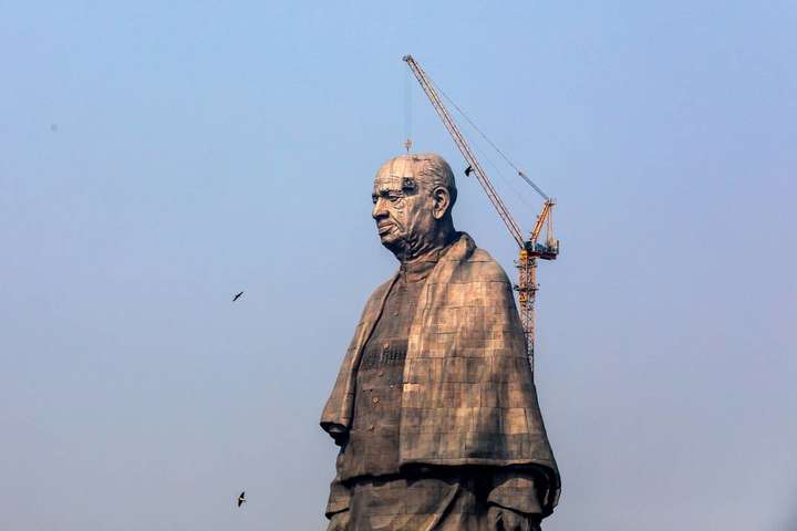 Статуя екс-глави МВС Індії стала найвищою у світі