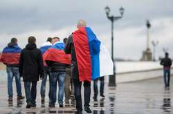 Росіяни перебираються до окупованого Криму