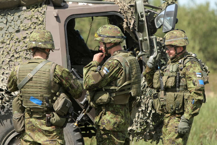 В Естонії несподівано оголосили збори військових резервістів 