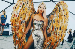 Оля Полякова поделилась очень откровенным фото и запустила флешмоб