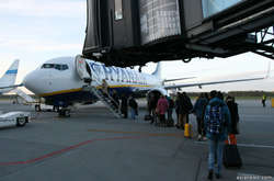 Від сьогодні Ryanair та Wizz Air зменшили розміри багажу для безкоштовного перевезення