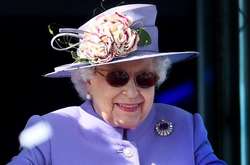 Елизавета II собирается на пенсию: кто займет место на троне